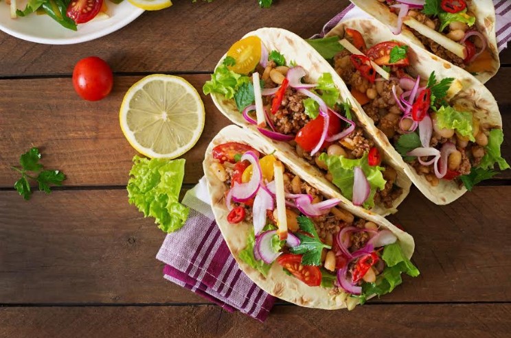 festival de tacos, churros e ceviche